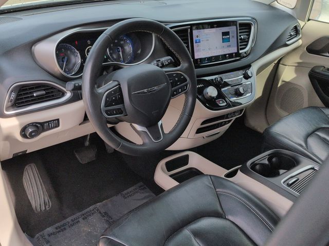 Thumbnail: 2022 Chrysler Pacifica - 2