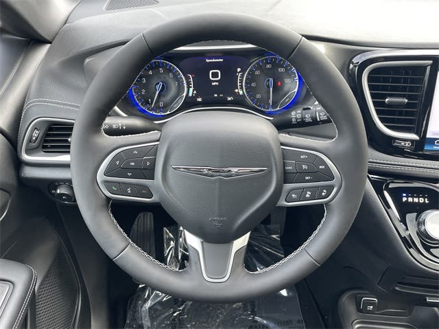 2025 Chrysler Pacifica Select 14