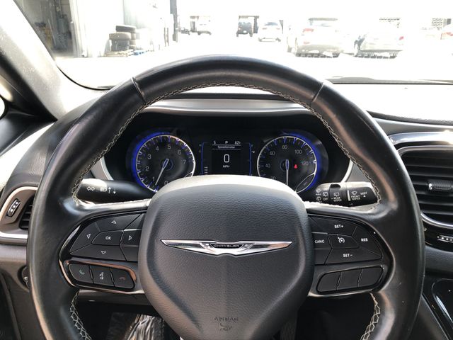 Thumbnail: 2020 Chrysler Pacifica - 8