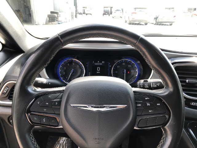 Thumbnail: 2020 Chrysler Pacifica - 8