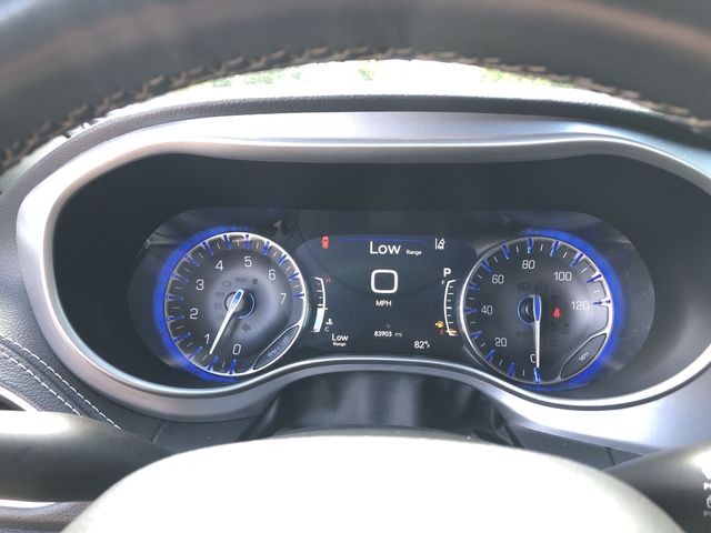 Thumbnail: 2021 Chrysler Pacifica - 15