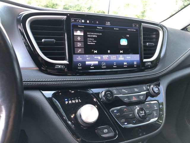 Thumbnail: 2021 Chrysler Pacifica - 27