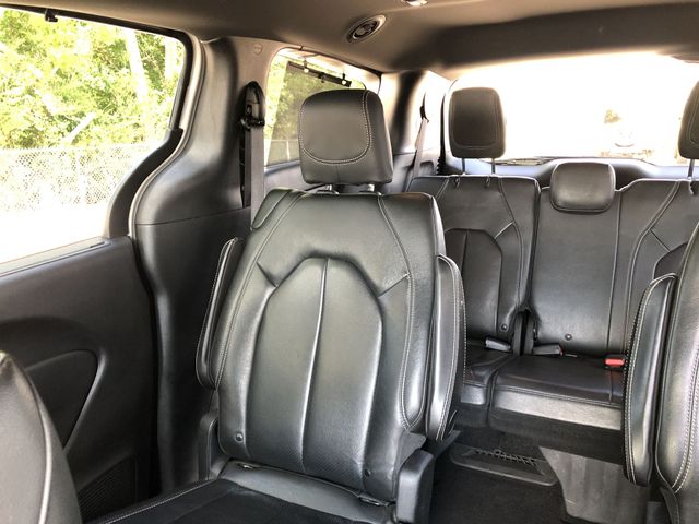 Thumbnail: 2021 Chrysler Pacifica - 23