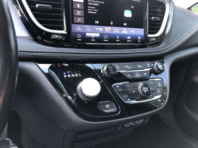 Thumbnail: 2021 Chrysler Pacifica - 13