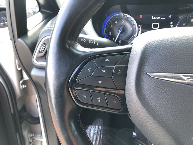 Thumbnail: 2021 Chrysler Pacifica - 31
