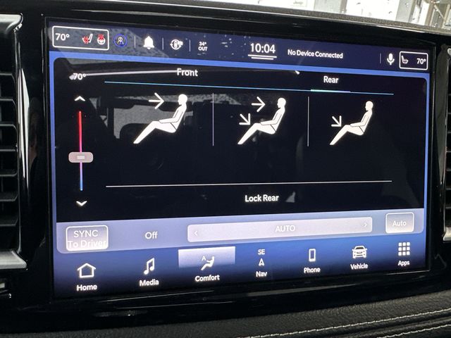 Thumbnail: 2021 Chrysler Pacifica - 30