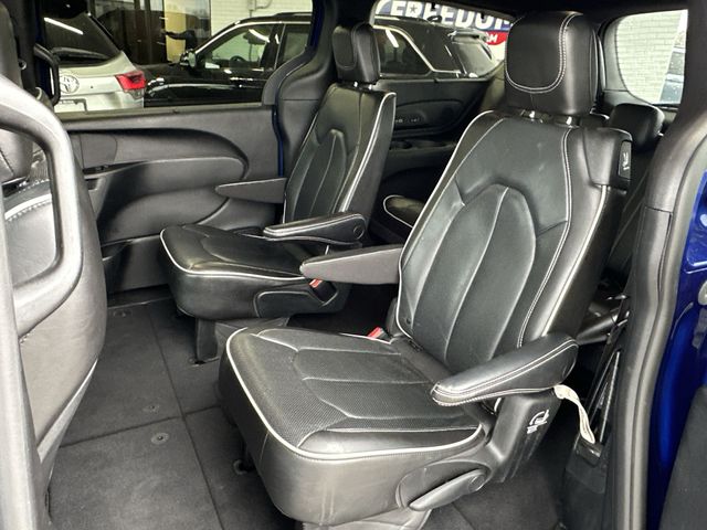 Thumbnail: 2021 Chrysler Pacifica - 40
