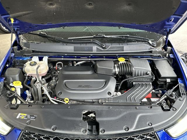 Thumbnail: 2021 Chrysler Pacifica - 8