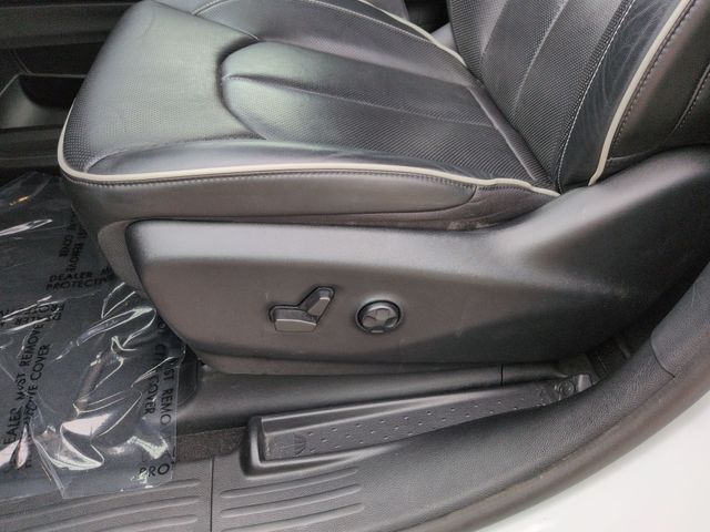 Thumbnail: 2022 Chrysler Pacifica - 23