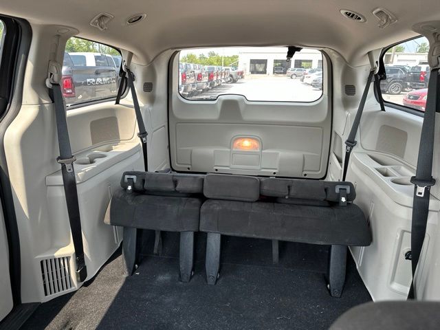 Thumbnail: 2012 Dodge Grand Caravan - 7