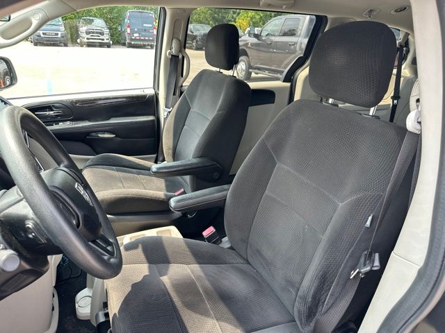 Thumbnail: 2012 Dodge Grand Caravan - 5