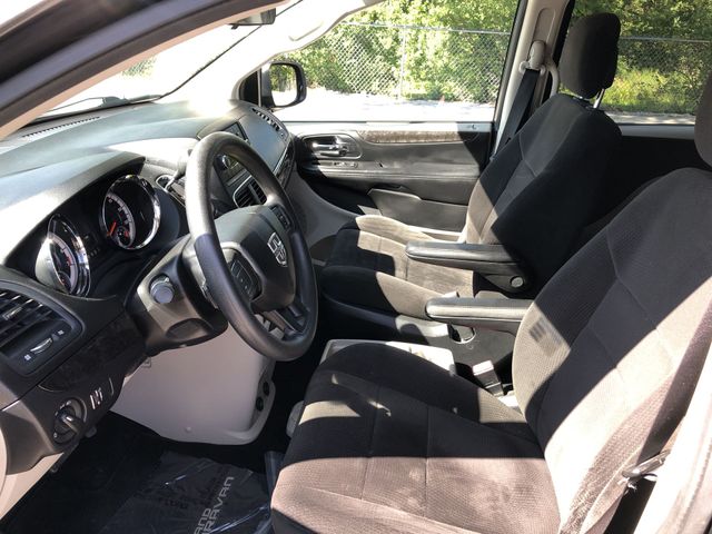 Thumbnail: 2012 Dodge Grand Caravan - 10