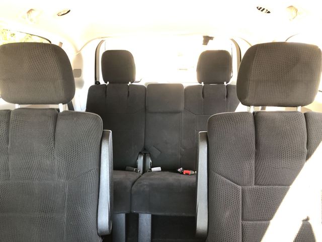 Thumbnail: 2012 Dodge Grand Caravan - 31