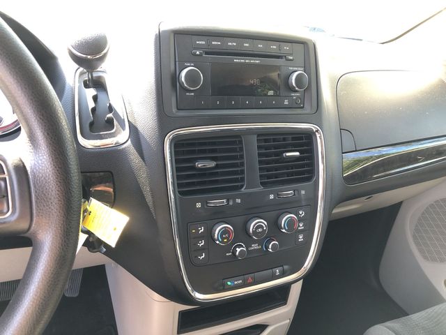 Thumbnail: 2012 Dodge Grand Caravan - 24