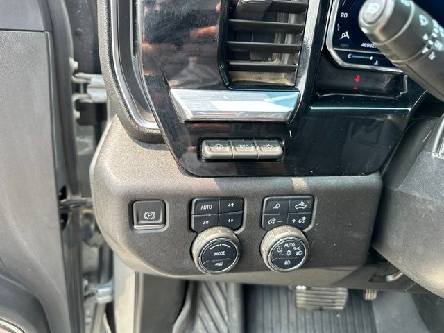Thumbnail: 2024 Chevrolet Silverado 2500 - 15