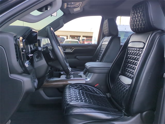 Thumbnail: 2023 Chevrolet Silverado 1500 - 11