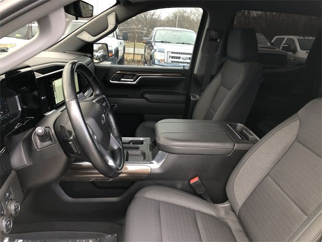 Thumbnail: 2023 Chevrolet Silverado 1500 - 9