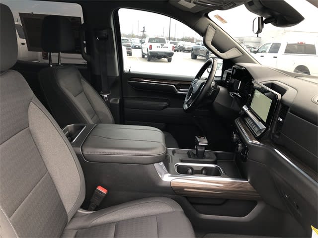 Thumbnail: 2023 Chevrolet Silverado 1500 - 31