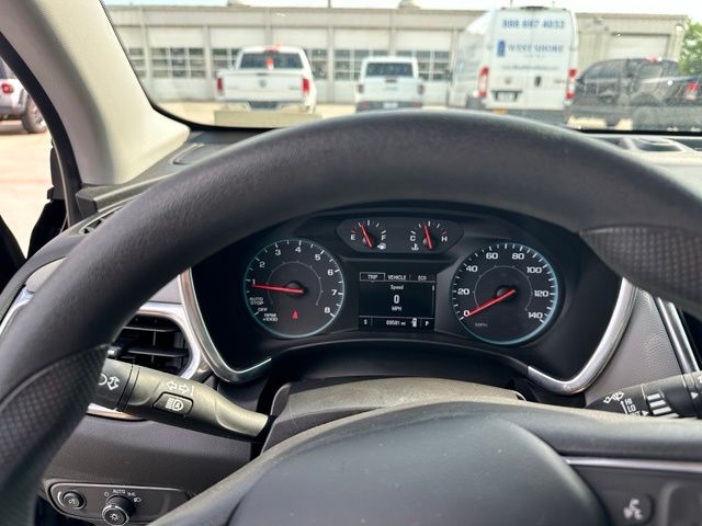 Thumbnail: 2021 Chevrolet Equinox - 8
