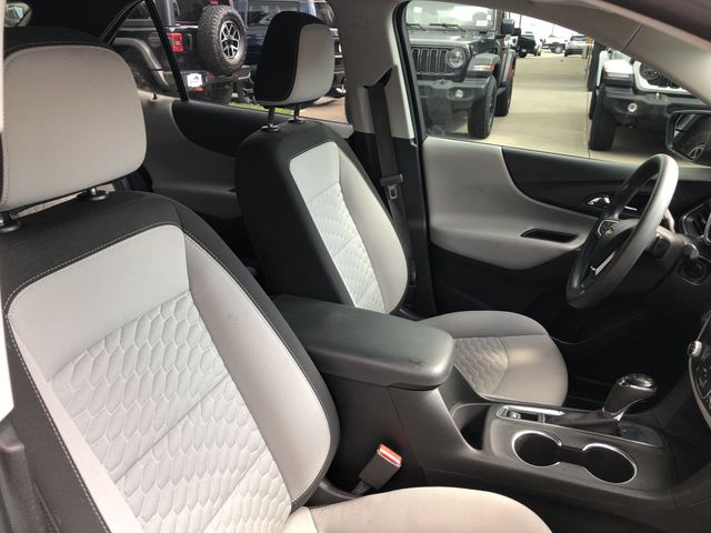 Thumbnail: 2021 Chevrolet Equinox - 38