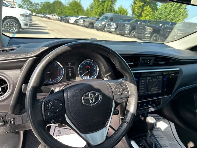 Thumbnail: 2017 Toyota Corolla - 2