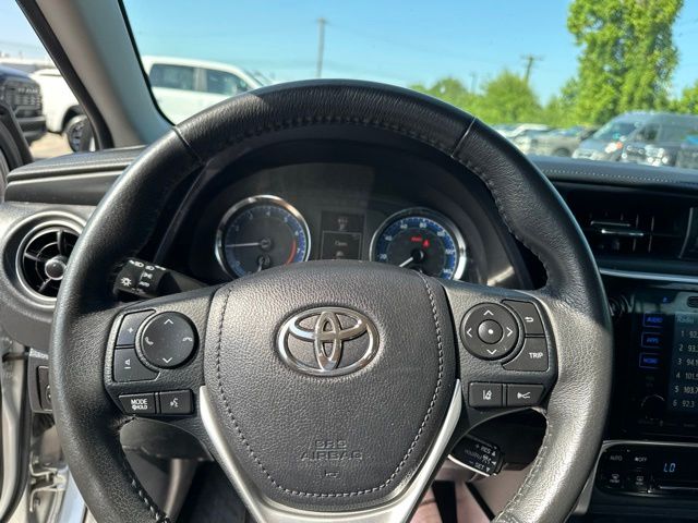 Thumbnail: 2017 Toyota Corolla - 6
