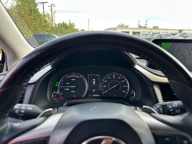 Thumbnail: 2020 Lexus RX - 7