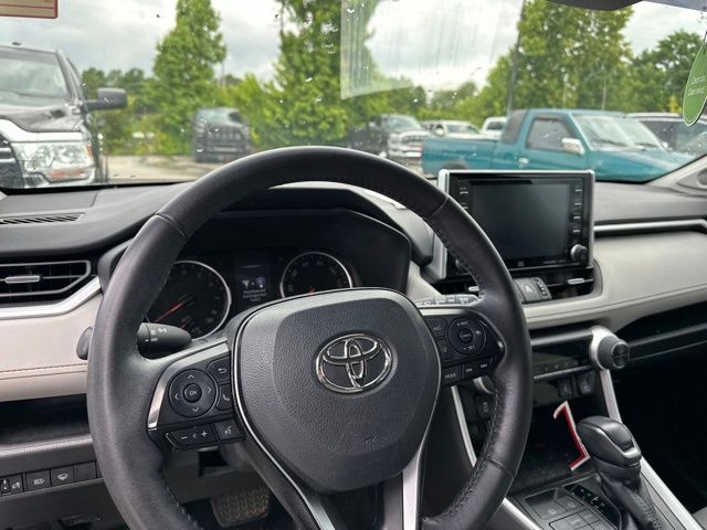 Thumbnail: 2021 Toyota RAV4 - 2