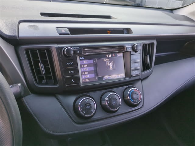 Thumbnail: 2016 Toyota RAV4 - 13