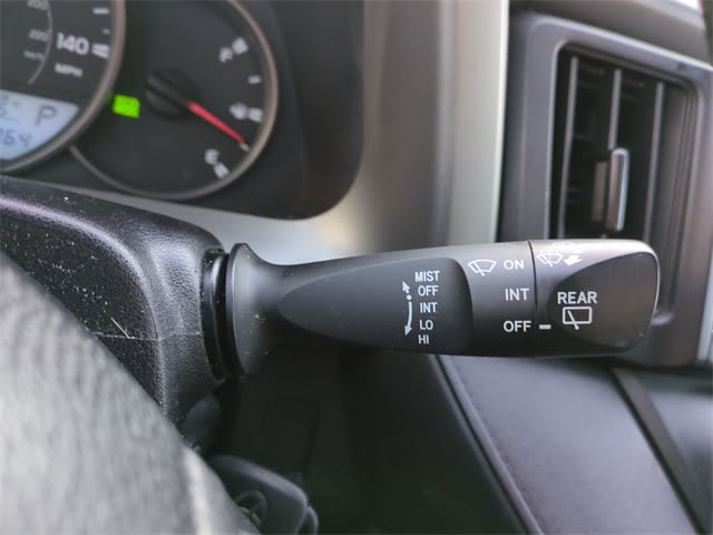 Thumbnail: 2016 Toyota RAV4 - 32