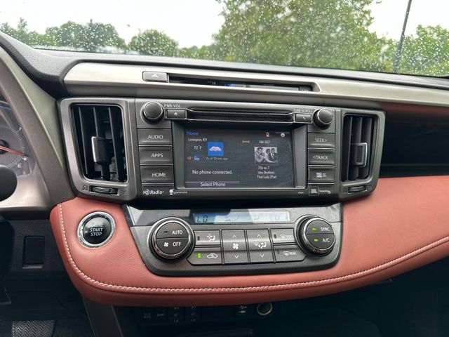 Thumbnail: 2015 Toyota RAV4 - 10