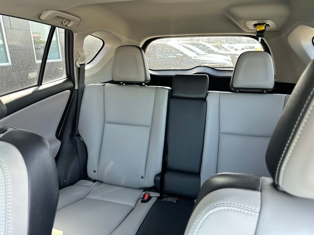 Thumbnail: 2017 Toyota RAV4 - 11