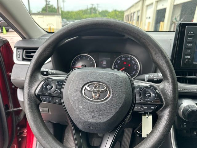 Thumbnail: 2019 Toyota RAV4 - 6