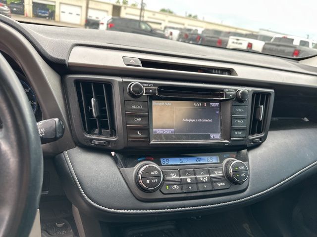 Thumbnail: 2018 Toyota RAV4 - 10