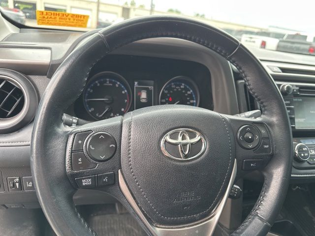 Thumbnail: 2018 Toyota RAV4 - 6