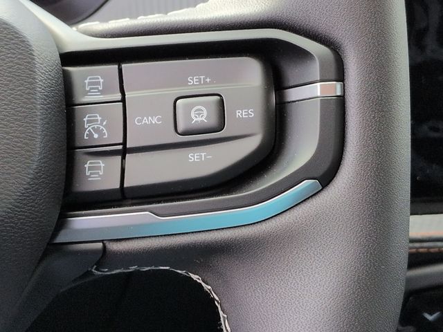 Thumbnail: 2026 Jeep Cherokee - 25