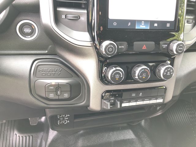 Thumbnail: 2026 RAM 3500 - 28