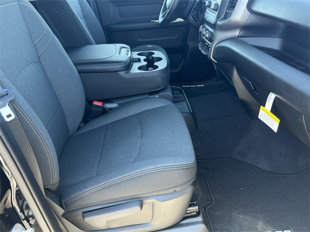 2024 RAM 3500 Tradesman 33