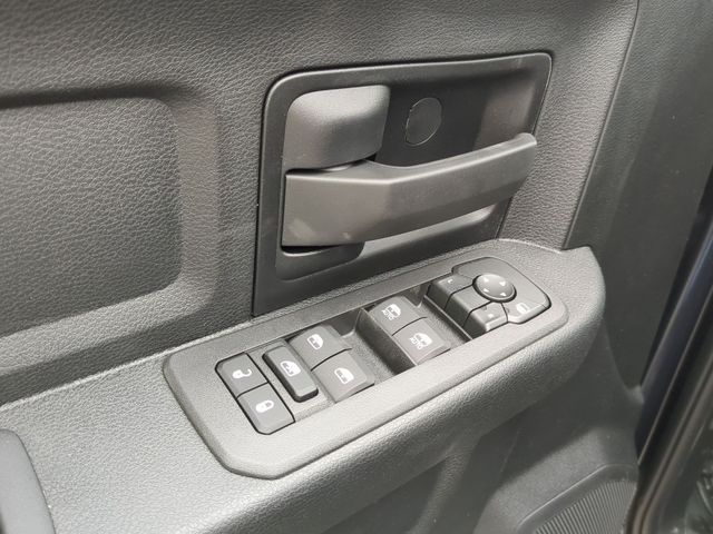 Thumbnail: 2026 RAM 3500 - 26