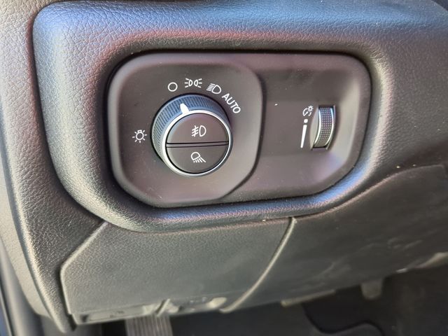 Thumbnail: 2026 RAM 3500 - 26