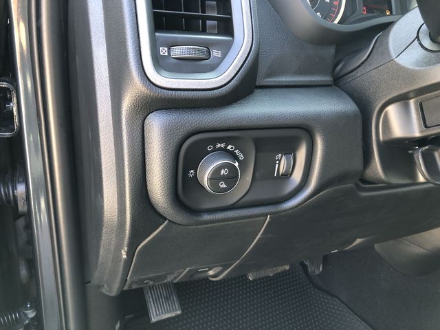 Thumbnail: 2026 RAM 3500 - 32