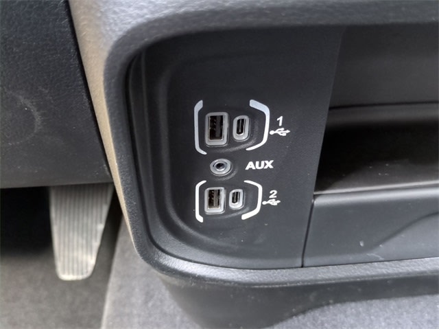 2024 RAM 3500 Tradesman 33