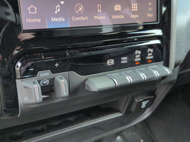 Thumbnail: 2026 RAM 3500 - 40