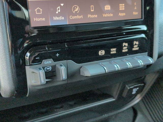Thumbnail: 2026 RAM 3500 - 40