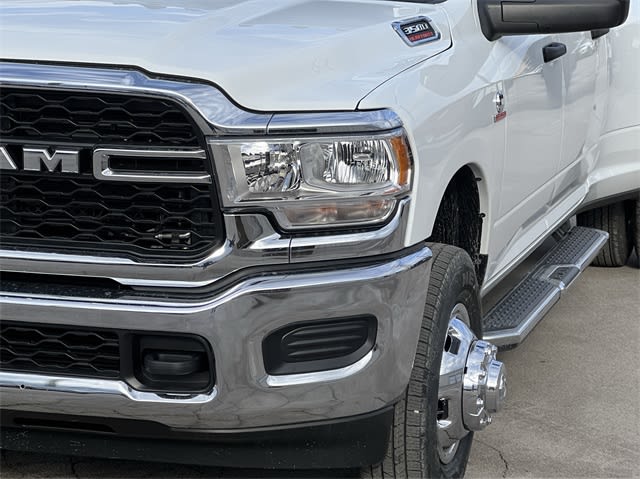 2024 RAM 3500 Tradesman 31