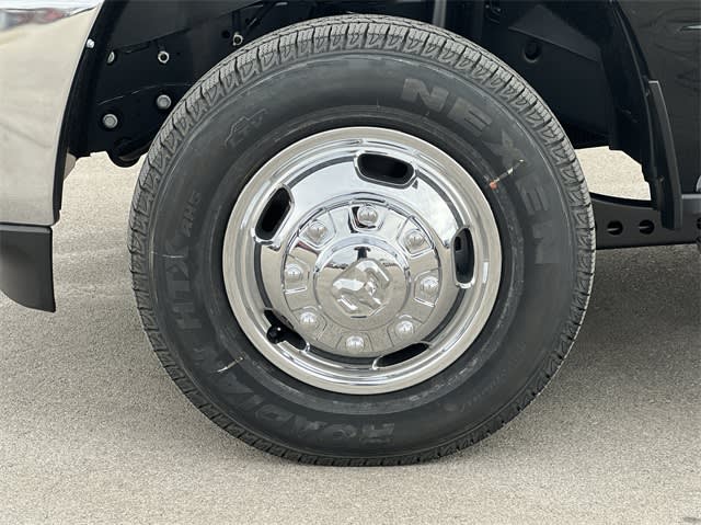 2024 RAM 3500 Tradesman 32