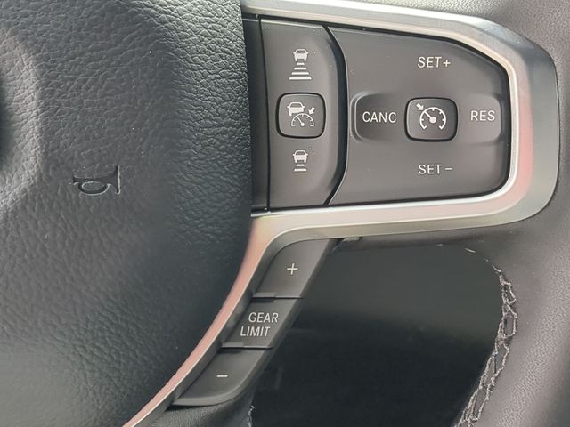 Thumbnail: 2026 RAM 3500 - 31