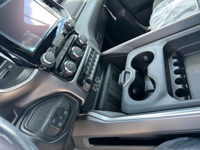 Thumbnail: 2026 RAM 3500 - 7