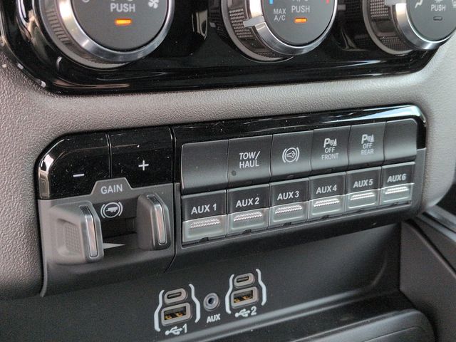 Thumbnail: 2026 RAM 3500 - 39