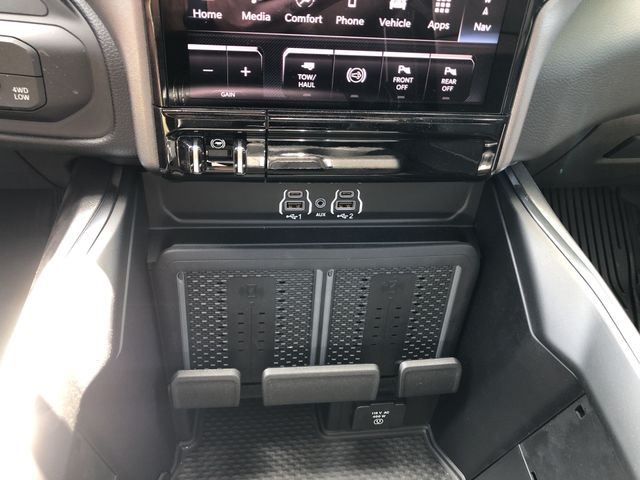 Thumbnail: 2026 RAM 3500 - 27
